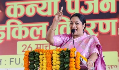 Satya Niketan हादसे के बाद CM Rekha Gupta का आदेश: MCD चलाएगी अवैध निर्माण पर बुलडोजर