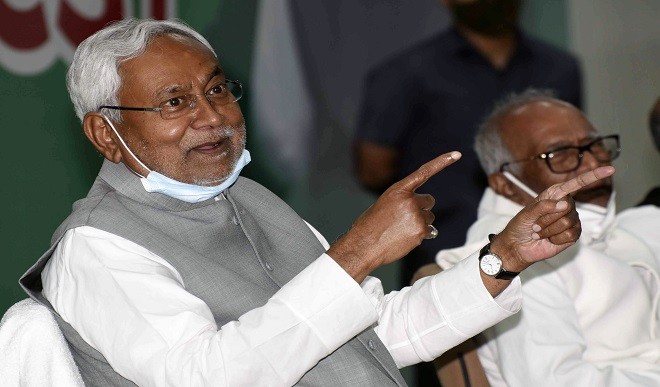 बिहार सरकार का नया फैसला, अब ठेकेदारों को देना होगा कैरेक्टर सर्टिफिकेट