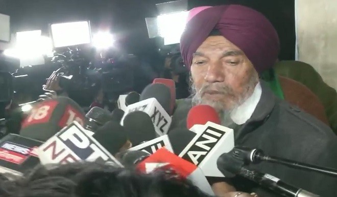 किसानों ने खारिज किया सरकार का प्रस्ताव, कृषि कानूनों को वापस लेने की मांग पर अड़े