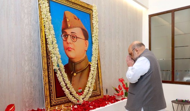 केंद्रीय गृह मंत्री अमित शाह ने नेताजी सुभाष चंद्र बोस की जयंती पर श्रद्धांजलि अर्पित की