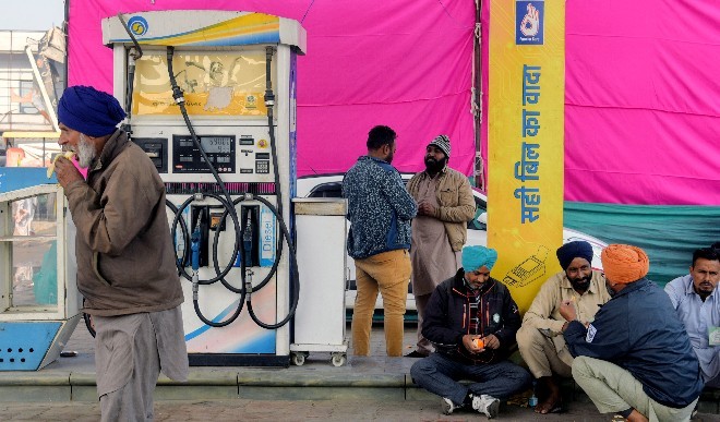पेट्रोल-डीजल की कीमतों में आई फिर से तेजी,जानिए कितना है दाम
