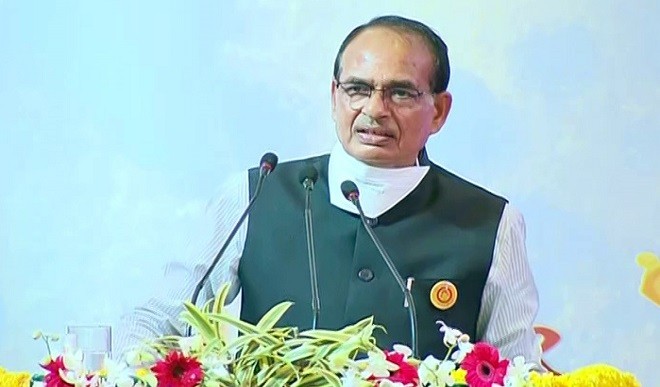 ओटीटी प्लेटफॉर्म पर परोसी जा रही अश्लील सामग्री पर होना चाहिए सेंसर: मुख्यमंत्री चौहान
