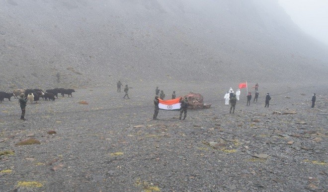 LAC पर तनाव घटाने के लिए भारत-चीन तैयार, सैनिकों के पीछे हटने की प्रक्रिया पऱ हुई बात