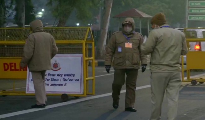 दिल्ली में गणतंत्र दिवस और ट्रैक्टर रैली के मद्देनजर सुरक्षा व्यवस्था चाक चौबंद, ऊंची इमारतों पर स्नाइपर्स को किया गया तैनात