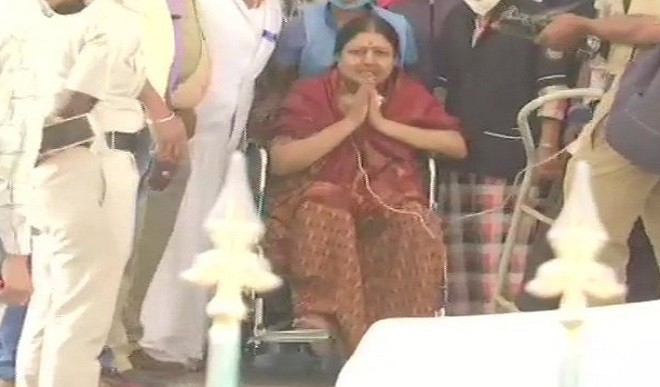 जेल से बाहर तो आ गयीं शशिकला, लेकिन क्या पूरा हो पायेगा वो अधूरा ख्वाब ?