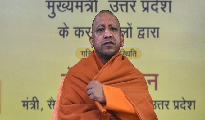 गोरखपीठ ने दिया 1 करोड़ एक लाख रुपये का चंदा, CM योगी बोले- देश का सबसे बड़ा पर्यटन स्थल बनेगा अयोध्या