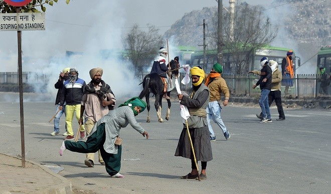 शिवसेना ने ट्रैक्टर परेड में हिंसा पर कहा, केंद्र चाहता था कि किसान आक्रोशित हों