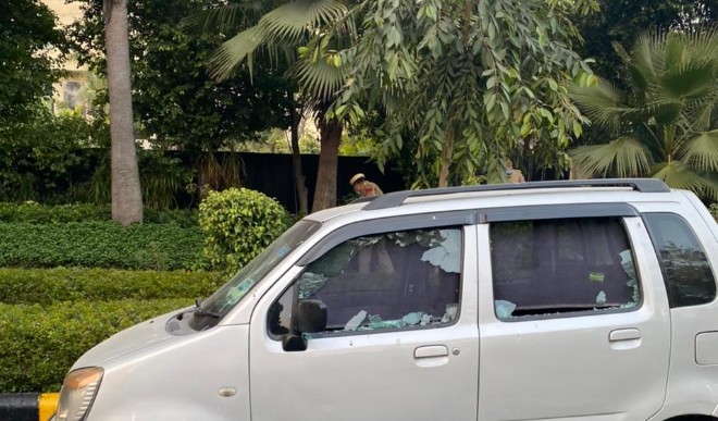 दिल्ली पुलिस के विशेष प्रकोष्ठ के दल ने इजरायली दूतावास के निकट विस्फोट स्थल का किया दौरा