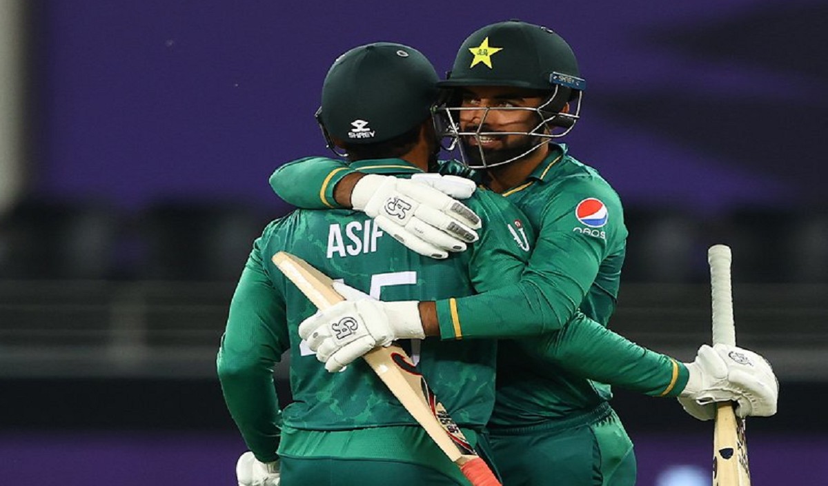 T20 विश्व कप: पाकिस्तान ने रोमांचक मुकाबले में अफगानिस्तान को 5 विकेट से हराया, बाबर ने खेली अर्धशतकीय पारी