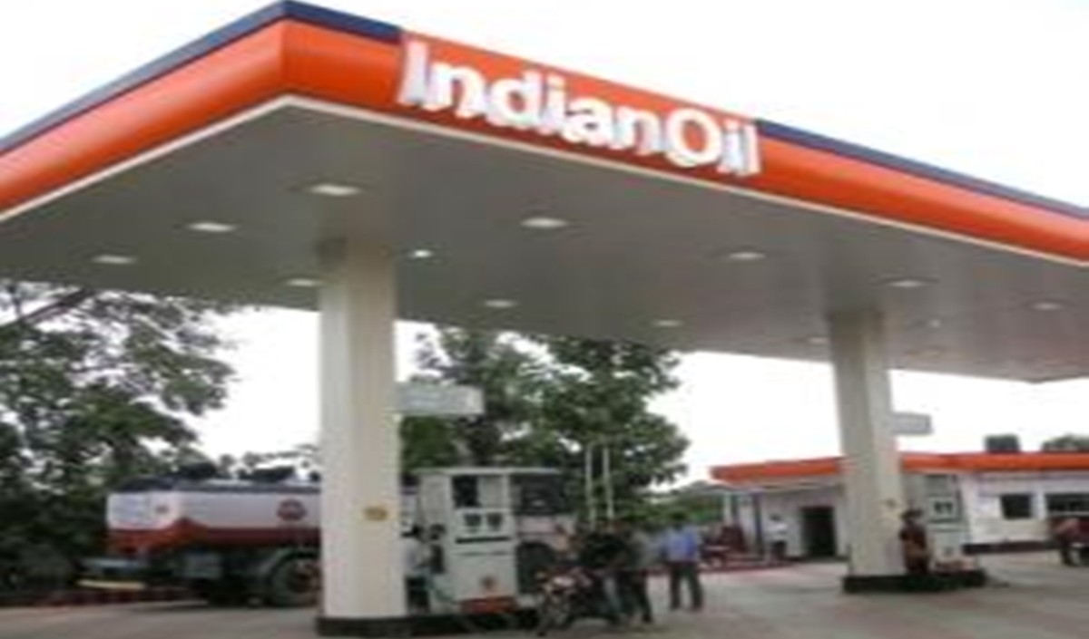 हिमाचल प्रदेश, जम्मू-कश्मीर और नगालैंड ने पेट्रोल-डीजल पर वैट में कटौती की