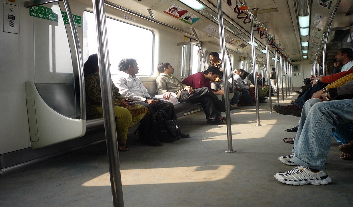 दिल्ली मेट्रो 100% सिटिंग क्षमता के साथ चलेगी लेकिन इन शर्तों पर, जानिए सबकुछ